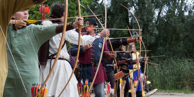 Teambuilding middeleeuws boogschieten 1.jpg