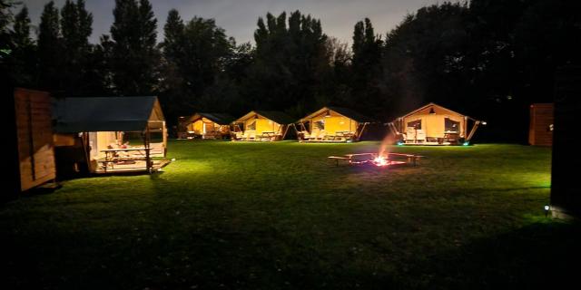 Lodges by Night.jpg