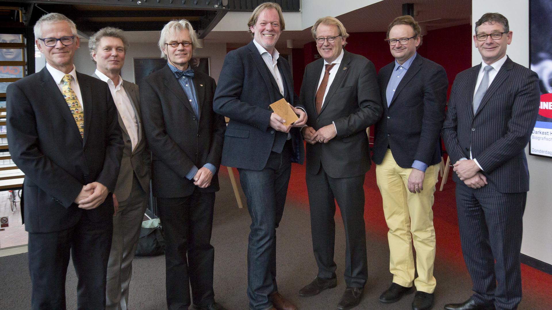 Cultuurprijs Zuid-Holland 2018 uitgereikt aan Tom Hazenberg