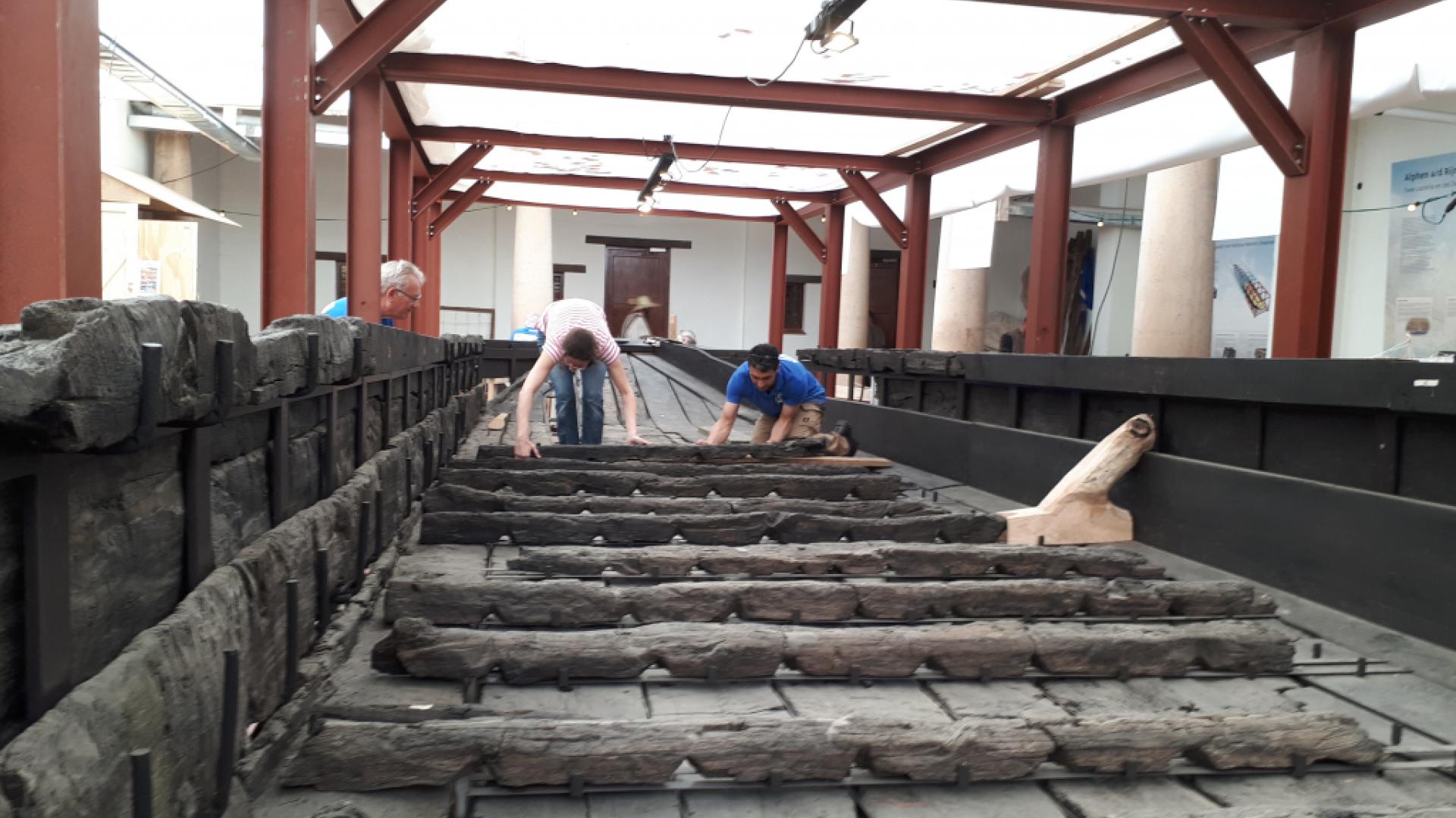 Nieuwe knie voor Romeins schip Zwammerdam 2