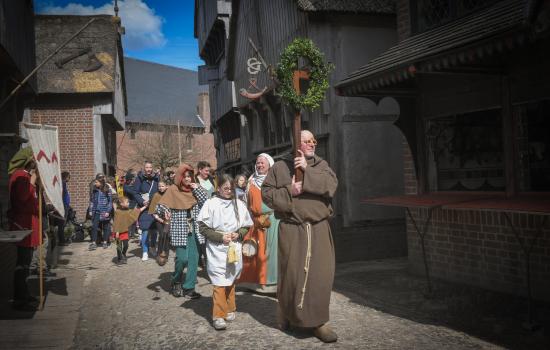 Paasweekend met middeleeuwse processie